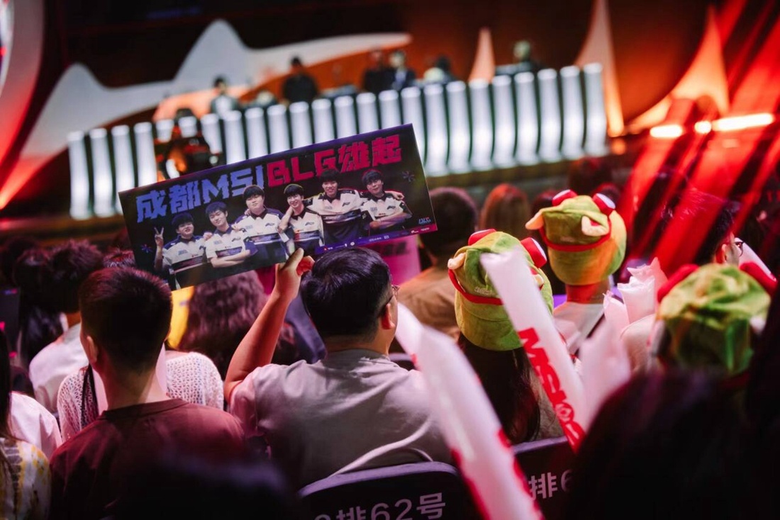 Mlxg谈退役原因：工资是打野里最低的那档，而且还要轮换